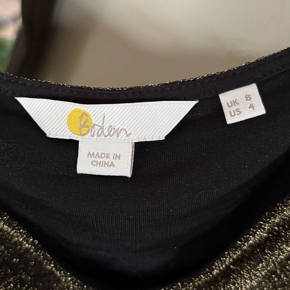 Boden Black Gold Metallic Sparkle Jersey Top Short Puff Sleeves Fitted Blouse